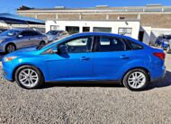 FORD FOCUS SE 2015