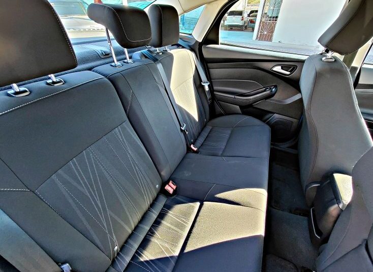 FORD FOCUS SE 2015