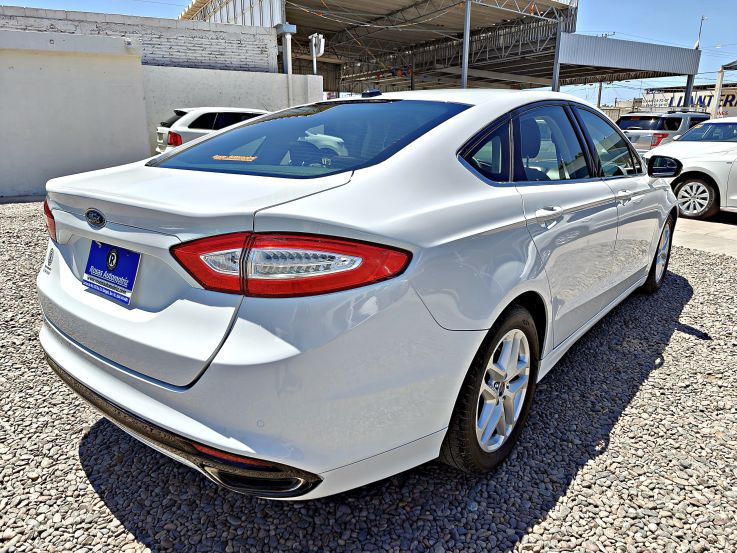 FORD FUSION SE 2016