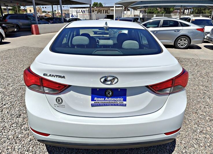 HYUNDAI ELANTRA SE 2015 BLANCO