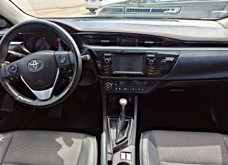 TOYOTA COROLLA S 2016