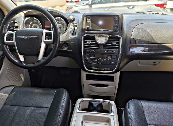 CHRYSLER TOWN&COUNTRY TOURING 2015