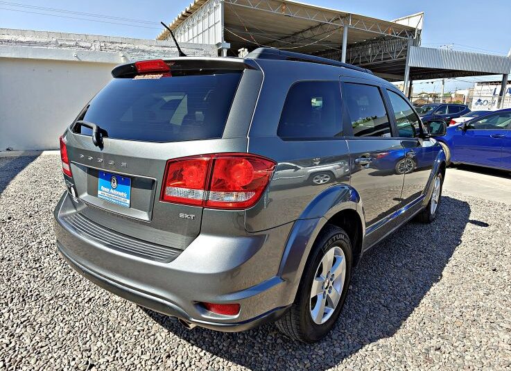 DODGE JOURNEY SXT 2012