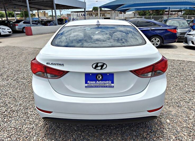 HYUNDAI ELANTRA SE 2016