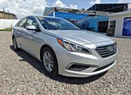 HYUNDAI SONATA SE 2016 PLATA