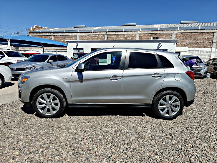 MITSUBISHI OUTLANDER SPORT 2015