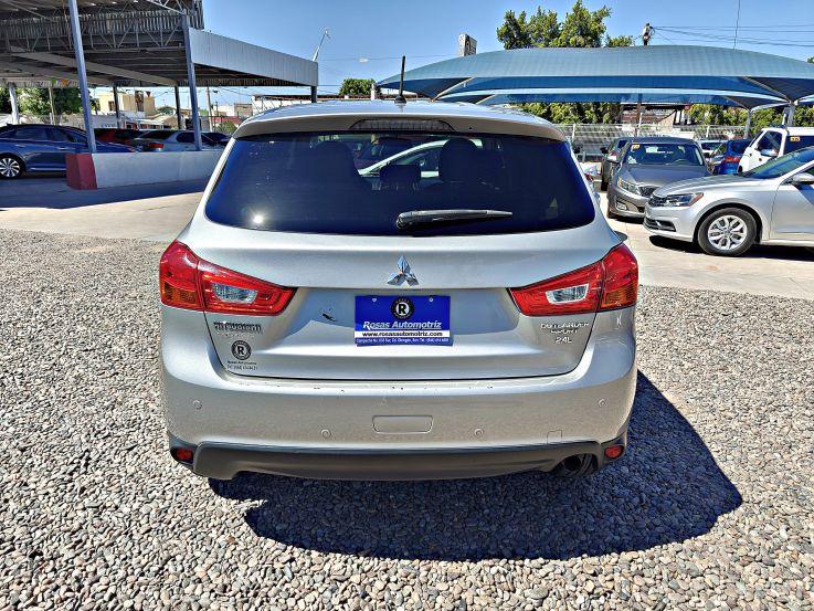 MITSUBISHI OUTLANDER SPORT 2015