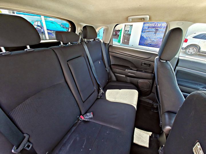 MITSUBISHI OUTLANDER SPORT 2015