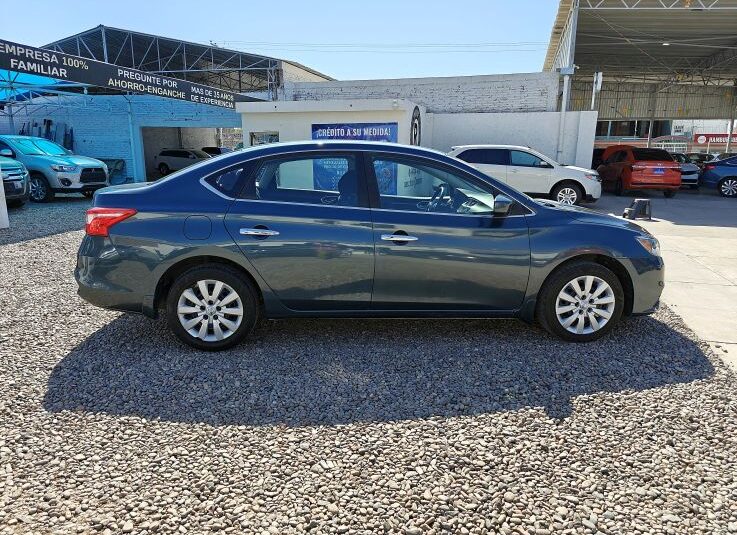 NISSAN SENTRA SV 2016 AZUL