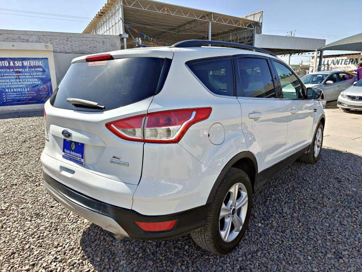 FORD ESCAPE SE 2016