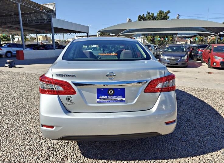 NISSAN SENTRA SV 2015 PLATA