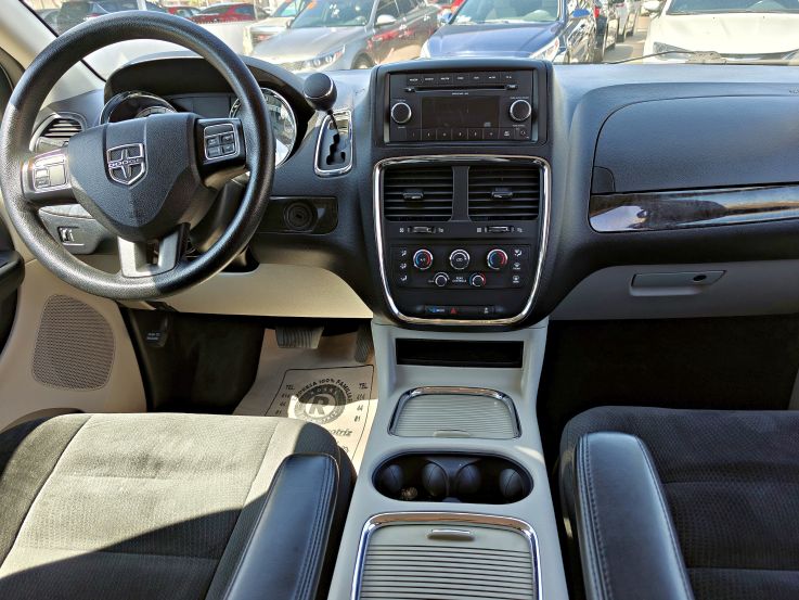 DODGE GRAND CARAVAN SXT 2016