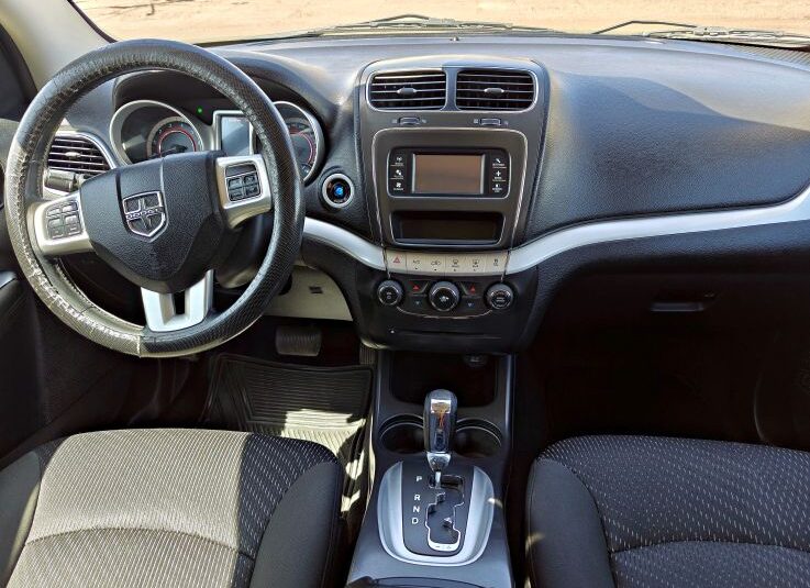DODGE JOURNEY SXT 2012