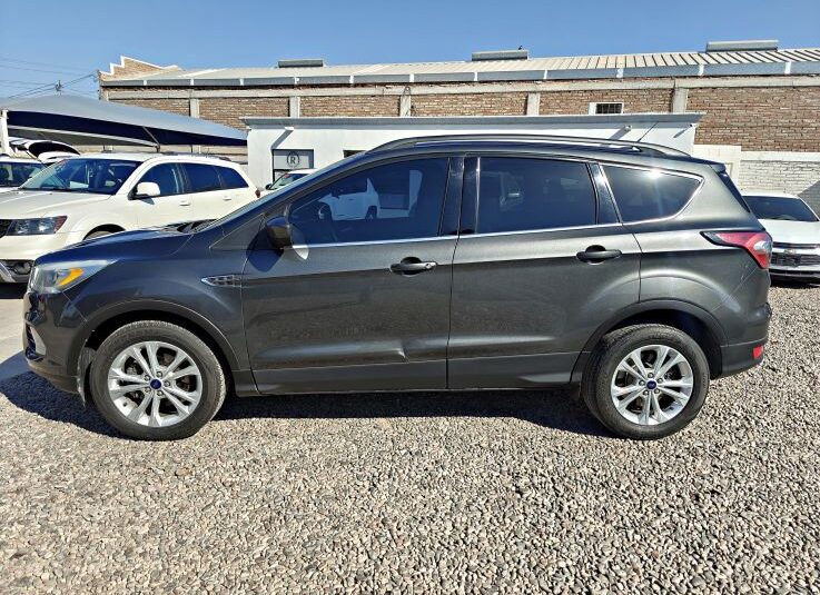 FORD ESCAPE SE 2017