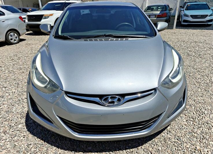 HYUNDAI ELANTRA SE 2015