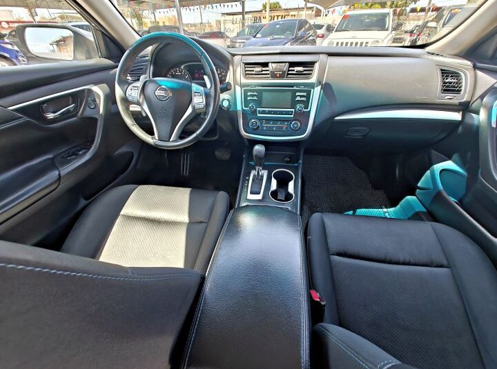 NISSAN ALTIMA SR 2017