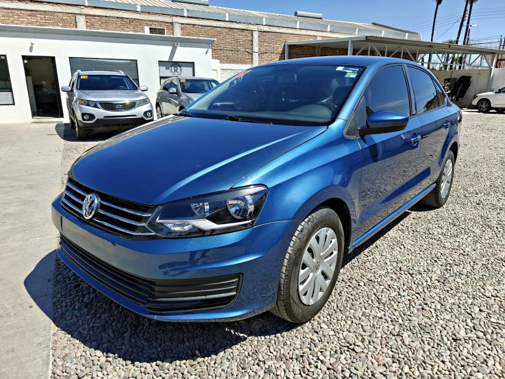 VOLKSWAGEN VENTO 2017