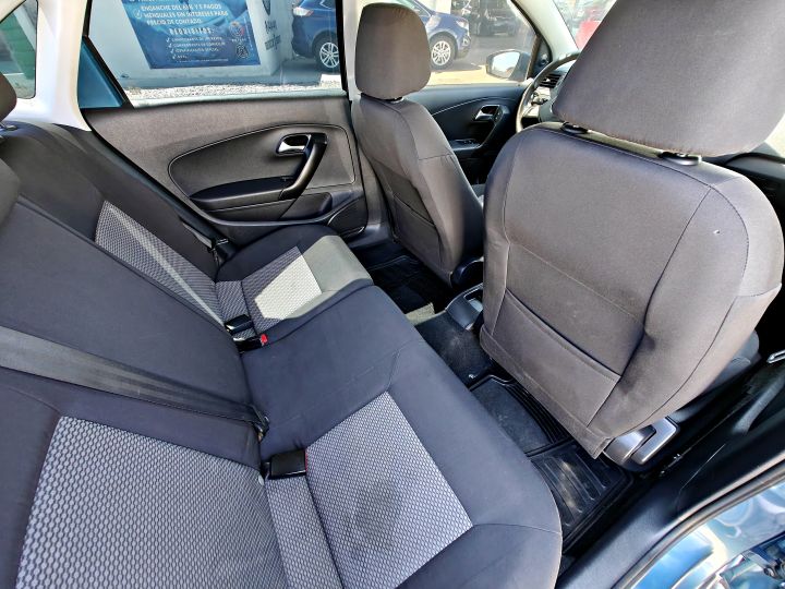 VOLKSWAGEN VENTO 2017