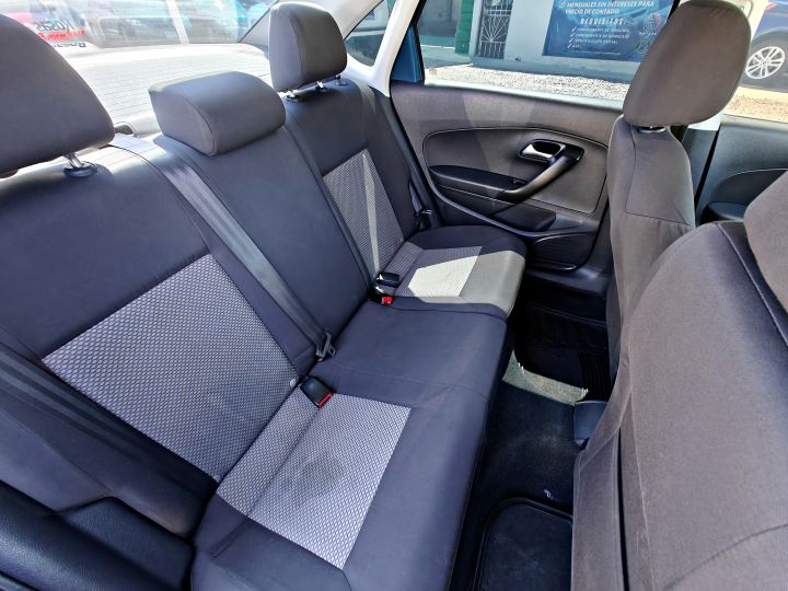 VOLKSWAGEN VENTO 2017