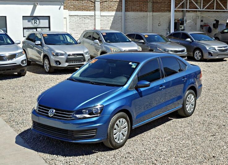 VOLKSWAGEN VENTO 2017