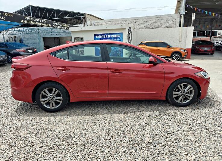 HYUNDAI ELANTRA SE 2017