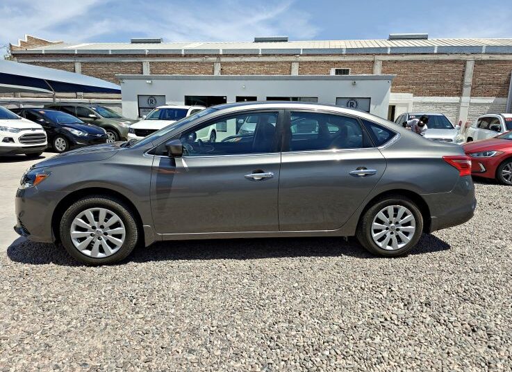 NISSAN SENTRA SV 2016 GRIS
