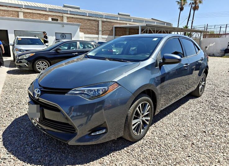 TOYOTA COROLLA LE 2017 GRIS