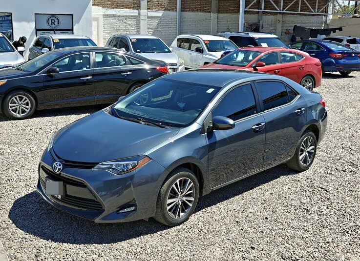 TOYOTA COROLLA LE 2017 GRIS