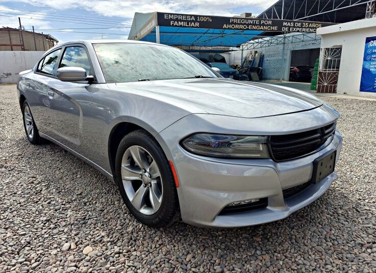 DODGE CHARGER SXT 2016 | Rosas Automotriz