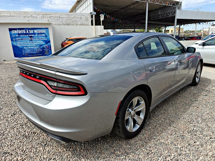 DODGE CHARGER SXT 2016