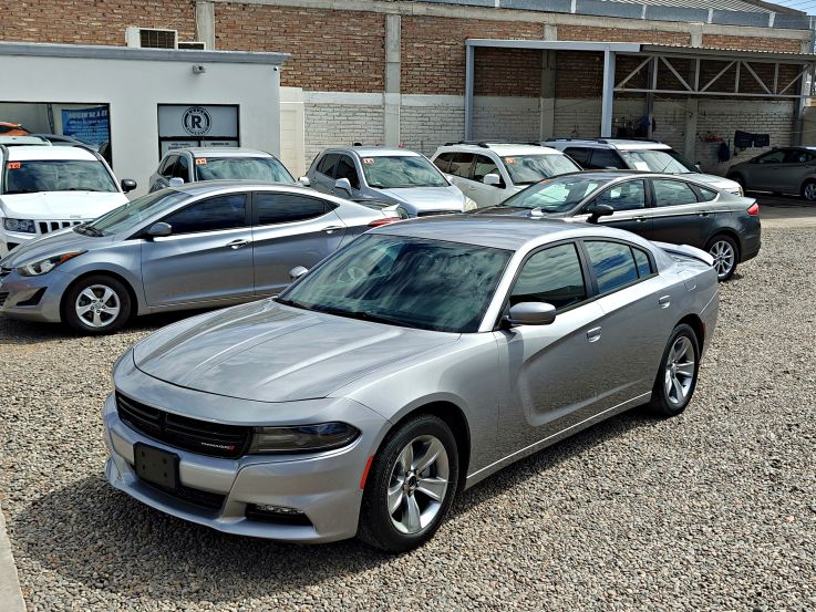 DODGE CHARGER SXT 2016
