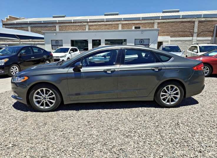 FORD FUSION SE 2017