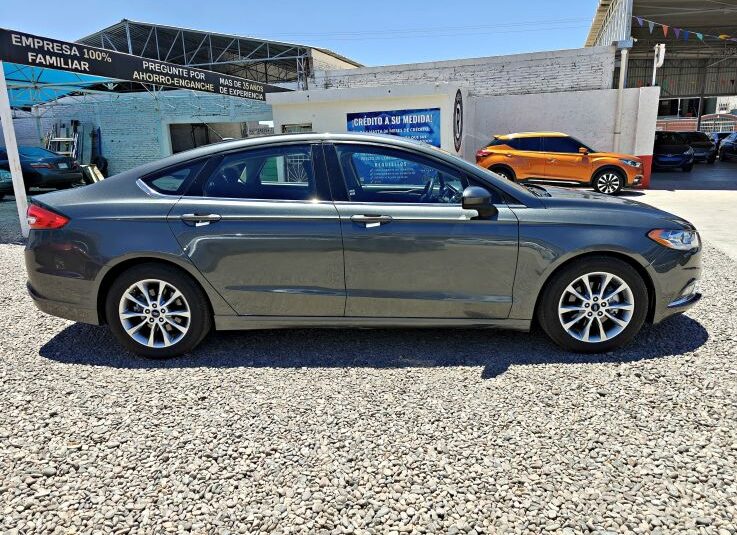 FORD FUSION SE 2017