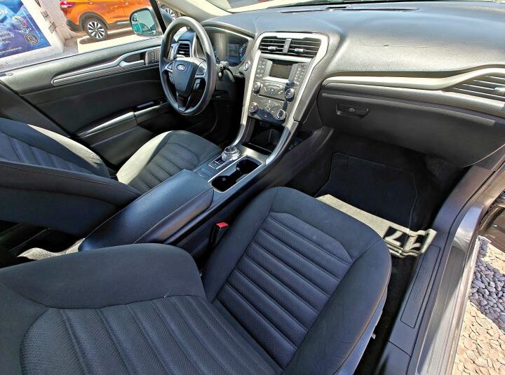 FORD FUSION SE 2017