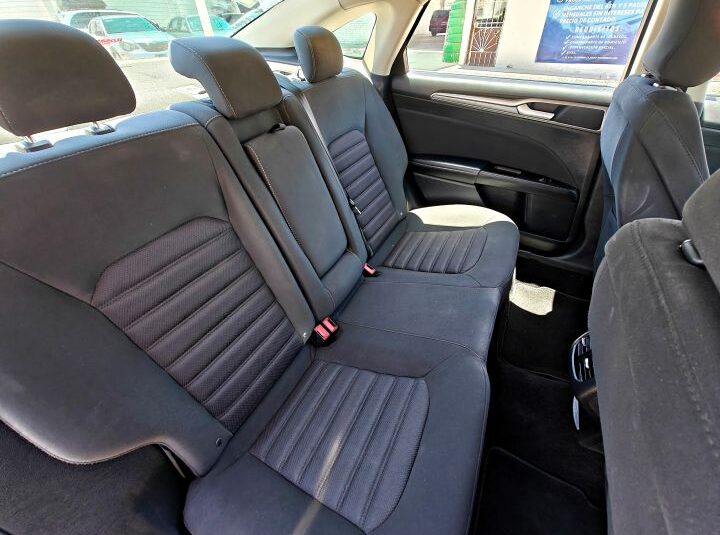 FORD FUSION SE 2017