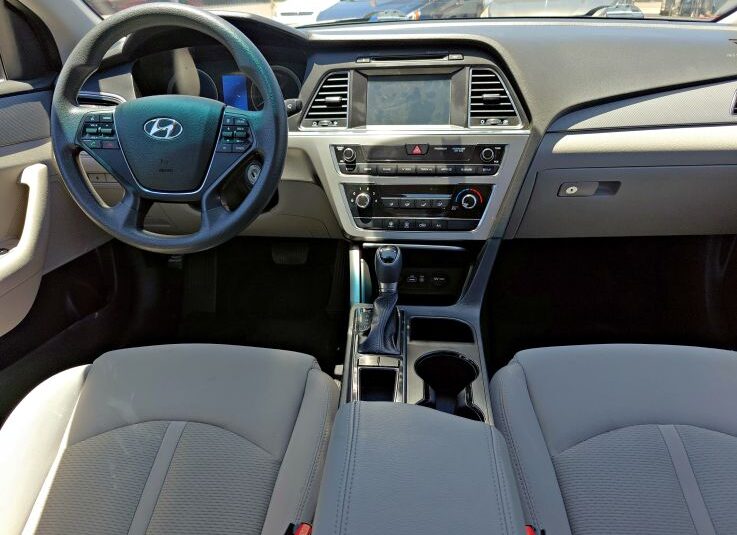 HYUNDAI SONATA SE 2016