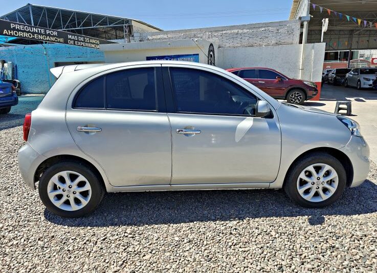 NISSAN MARCH ADVANCE 2019