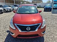 NISSAN VERSA SV 2016 ROJO