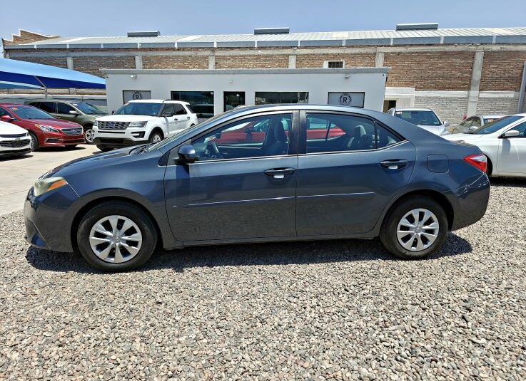 TOYOTA COROLLA LE 2016 GRIS
