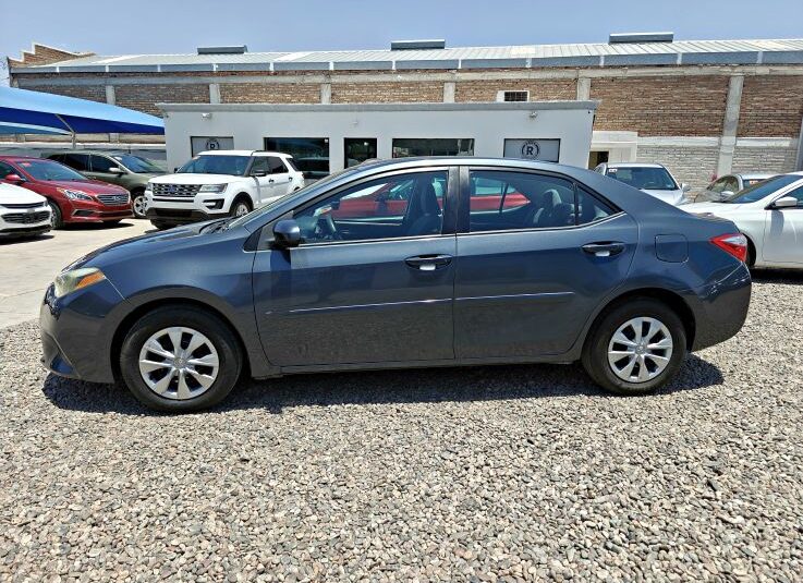 TOYOTA COROLLA LE 2016 GRIS