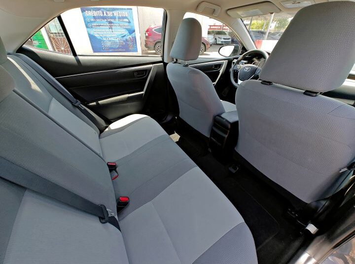 TOYOTA COROLLA LE 2016 GRIS