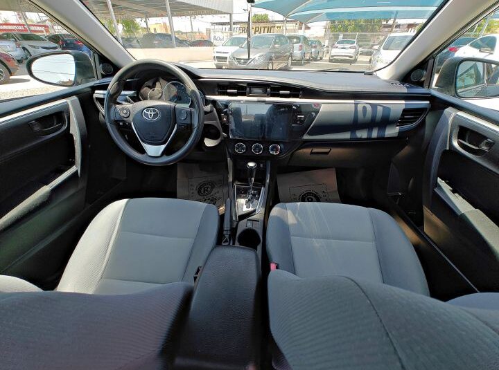 TOYOTA COROLLA LE 2016 GRIS