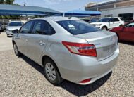 TOYOTA YARIS 2017 PLATA