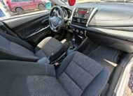 TOYOTA YARIS 2017 PLATA
