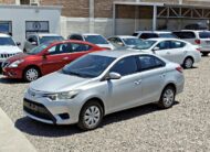 TOYOTA YARIS 2017 PLATA