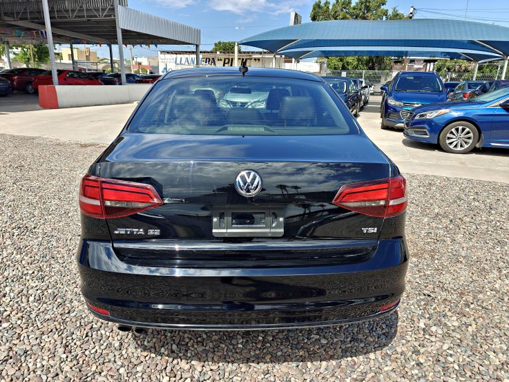 VOLKSWAGEN JETTA SE 2017