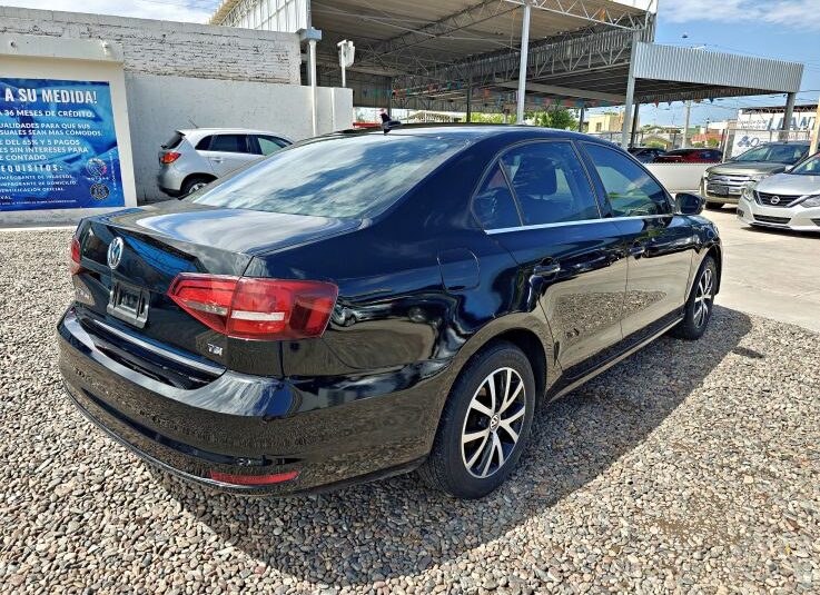 VOLKSWAGEN JETTA SE 2017