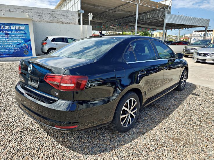 VOLKSWAGEN JETTA SE 2017
