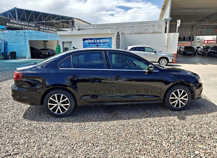 VOLKSWAGEN JETTA SE 2017
