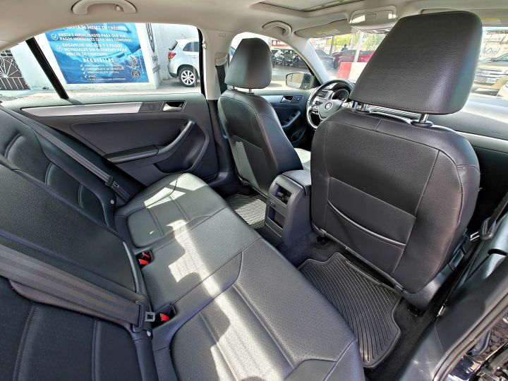 VOLKSWAGEN JETTA SE 2017